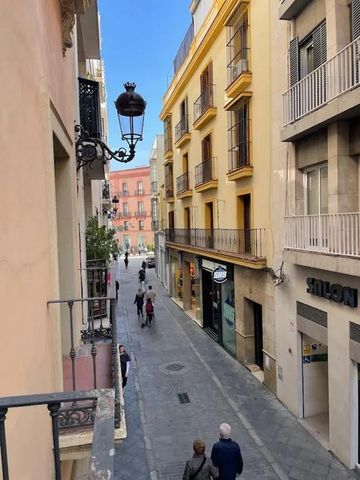 Calle ODonnell, Sevilla, Andalusia 41001 - Photo 3