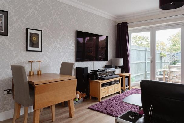 3 bedroom townhouse to rent - Photo 1