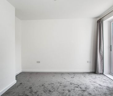 1 bedroom apartment to rent Gorleston Road, Branksome, Poole, BH12 - Photo 2