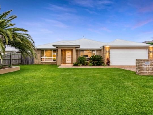 20 Pugh Street, Middle Ridge QLD 4350 - House For Rent - $700 | Domain - Photo 1