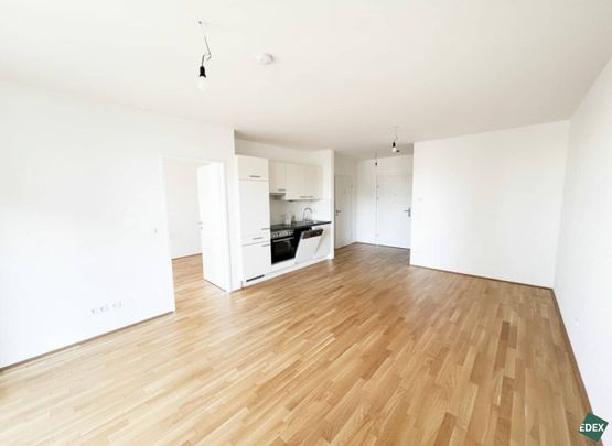 2-Zimmer-Wohnung mit Loggia und Einbauküche – perfekt für Singles &#038; Jungpaare - Foto 1