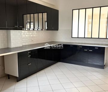 Appartement • Centre - Photo 2