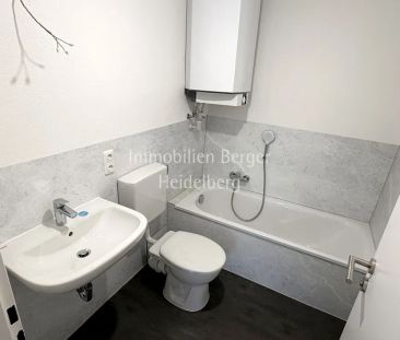 Umfassend sanierte Dachgeschoss-Wohnung in ruhiger Lage sucht Single! - Photo 6