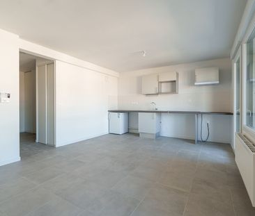 Location Appartement 2 pièces 43m² - Photo 6