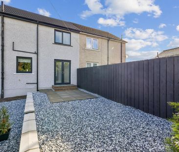 2 bedroom semi-detached house to rent - Photo 6