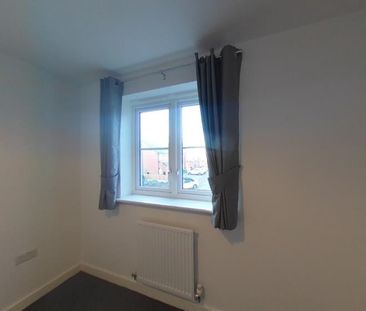 2 Bed Flat, Owens Road, CV6 - Photo 2