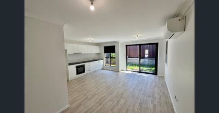 COZY & COMFORTABLE! - Photo 4