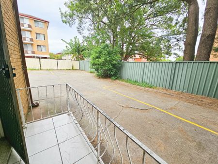 Great Location - Photo 5