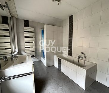 Appartement de 5 pièces (140 m²) à louer à CERNAY - Photo 4