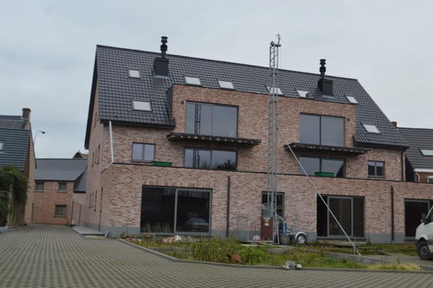 STEENHUIZE-WIJNHUIZE - Gezellig éénslaapkamerappartement in landelijke omgeving met kwalitatieve afwerking! - Foto 1