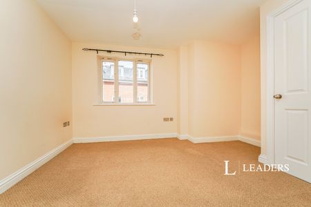 1 bedroom flat to rent Russell House, Russell Street, Stroud, GL5 - Photo 4