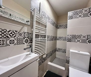 Location Appartement 1 pièce 21m² TAIN L HERMITAGE 26600 - Photo 6