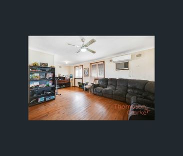 31 Duckenfield Avenue, Woodberry, NSW 2322 - Photo 5