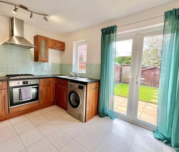 3 bedroom terraced house to rent - Photo 1