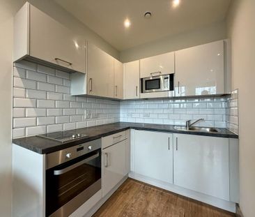 1 bedroom flat to rent - Photo 6