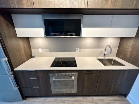 For Lease - 25 Adra Grado Way Unit# 1102, Toronto, Ontario - Photo 5