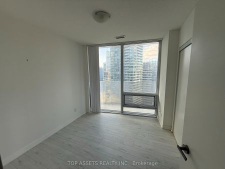 100 Harbour Street #3904 , - Photo 4