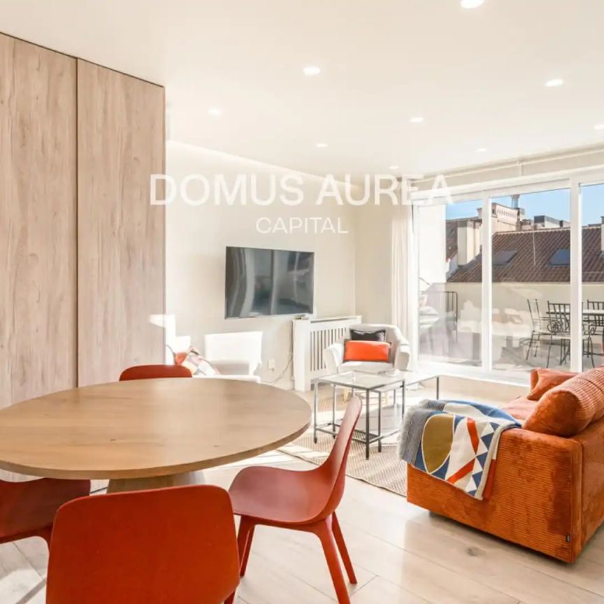 Ático de alquiler en Recoletos, Recoletos - Foto 1