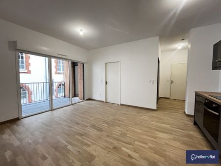 Location Appartement 3 pièces 58m² REIMS 51100 - Photo 2