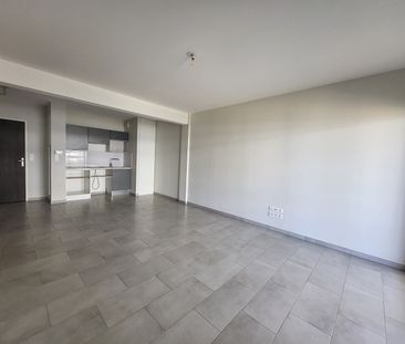 Location Appartement 2 pièces 43m² - Photo 2
