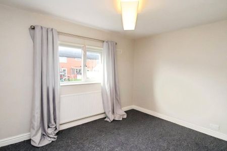 3 bedroom terraced house to rent - Photo 4