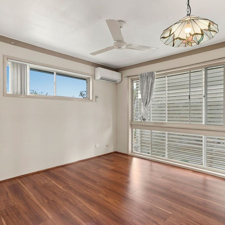 DUAL LIVING WITH BIG BACKYARD! - Photo 1