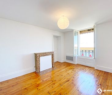 Location Appartement 3 pièces 69m² ROANNE 42300 - Photo 3