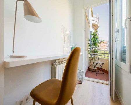 Calle de Alburquerque, Madrid, Community of Madrid 28010 - Photo 3