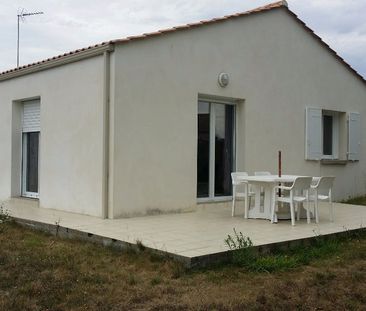 Location maison 3 pièces, 74.00m², Saint-Avaugourd-des-Landes - Photo 1