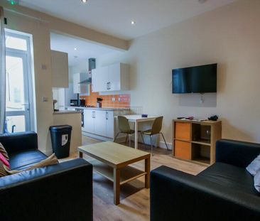 5 bedroom end of terrace house to rent - Photo 1