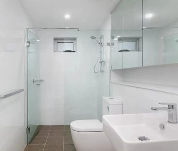 Two Bedroom Residence In The Heart Of Manly - Photo 4