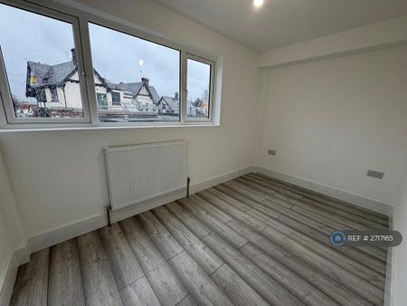 4 bedroom terraced house to rent - Photo 2