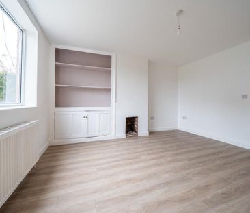 2 bedroom end of terrace house to rent - Photo 1