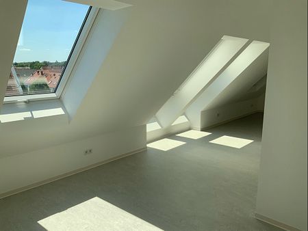 1 Zimmer DG-Wohnung - Foto 3