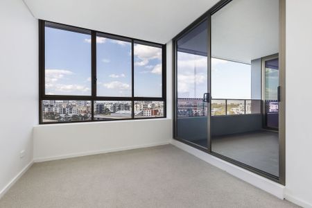 J8080/17 Amalfi Drive, Wentworth Point - Photo 3