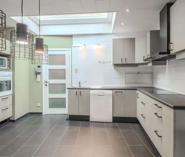 Appartement te huur in Oostkamp voor € 800 met 1 slaapkamer - Photo 5