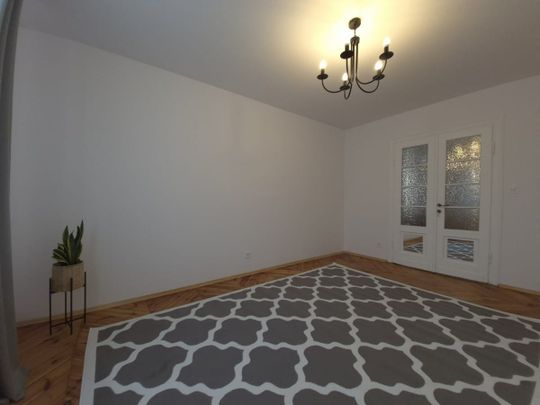 Klimatyczne mieszkanie w willi w Milanówku 76.2 m² - Photo 1