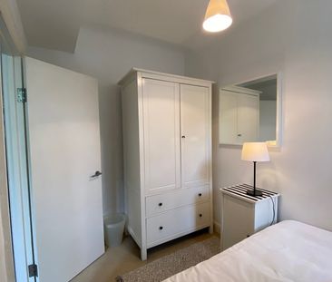 2 Bed Flat, Hillsborough Court, NW6 - Photo 4