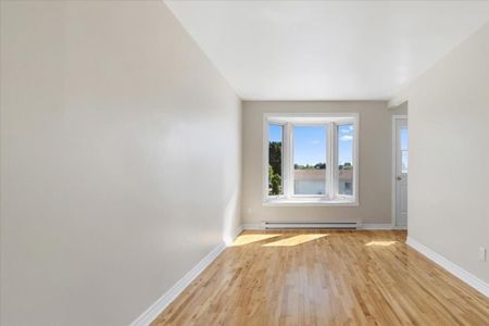 8105 Rue de Guyenne, H1P 2G5, H1P 2G5, Montréal - Photo 2