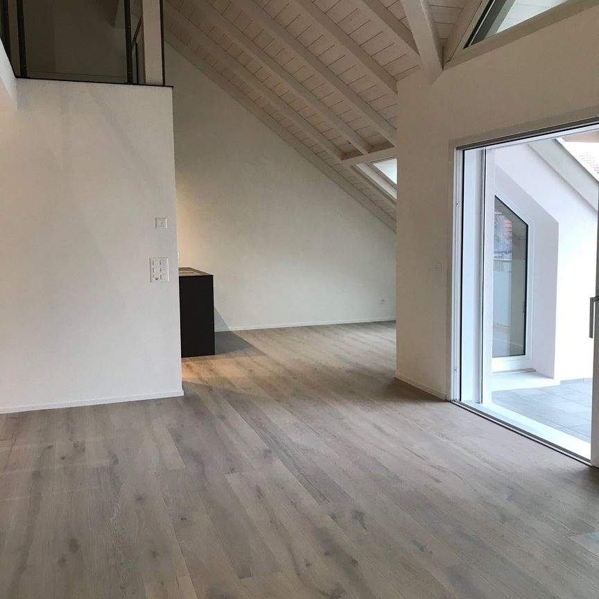 2 Zimmer, 120 m², 2. Stock - Photo 1