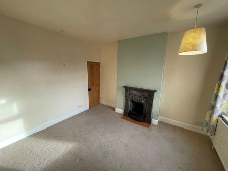 3 bedroom terraced house to rent - Photo 4