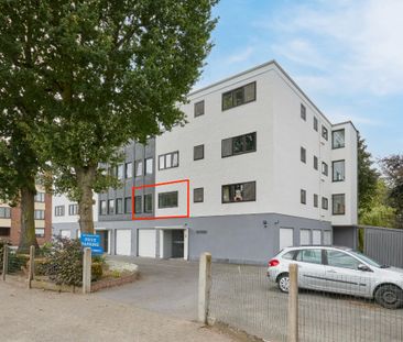 Gerenoveerd appartement pal aan het donkmeer in Berlare - Foto 1