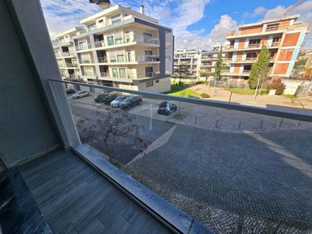 3 room luxury Apartment in Quinta de Santa Teresa - Photo 5