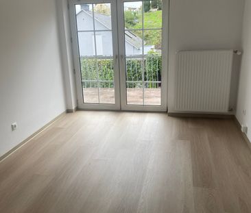 Konz-Könen! Renovierte 3 ZKB Wohnung mit großem Balkon in ruhiger Randlage! - Photo 3