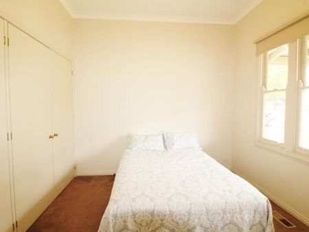 66 Foster Street, South Geelong - Photo 4