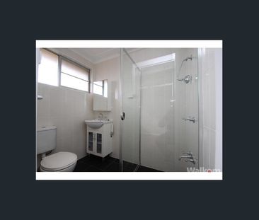 PLEASE DO NOT ATTEND THE PROPERTY BOOK YOUR ONLINE VIDEO TOUR – SEE... - Photo 5