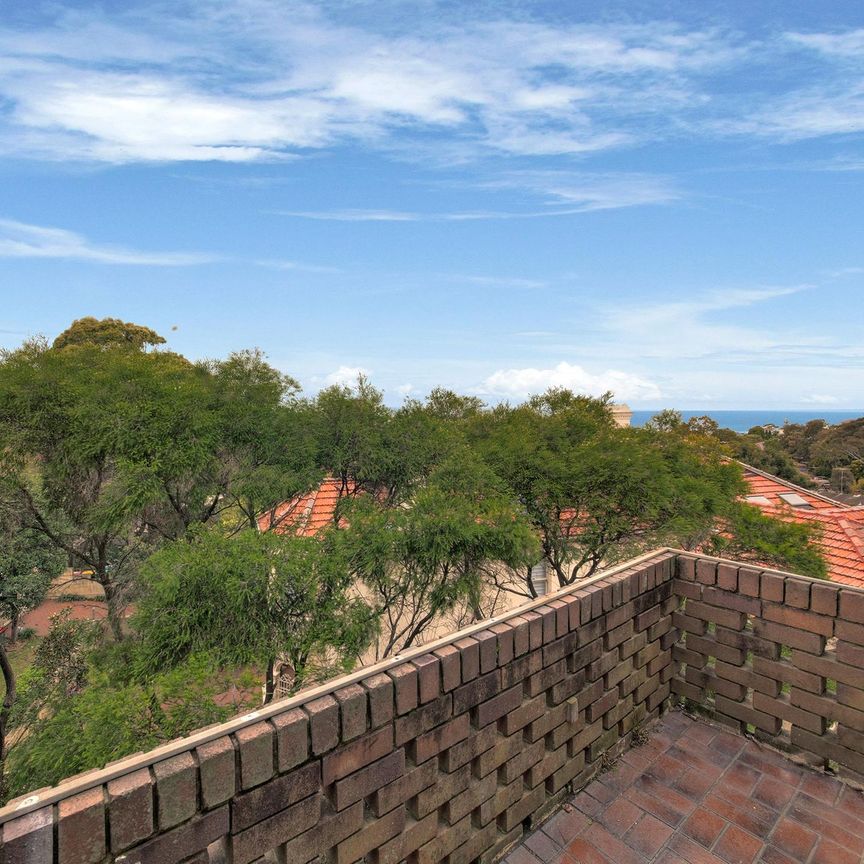 Waverley's Best Kept Secret - a Gem of a Property – Be the First to Inspect &excl; - Photo 1