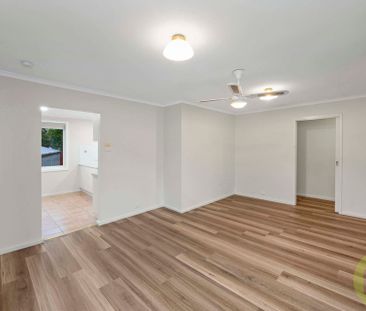Warm, Stylish & Wonderfully Located in the Heart of Aranda - Photo 4