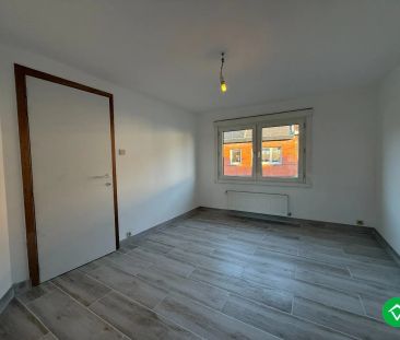 Rijwoning met 3 slaapkamers en koer te centrum Eernegem - Photo 2