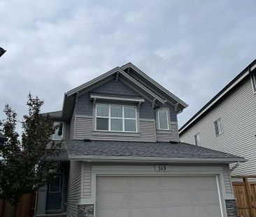 Beautiful | Fully Furnished Four Bedroom Home in Walden — 4 Bedrooms+ Den House - Photo 1